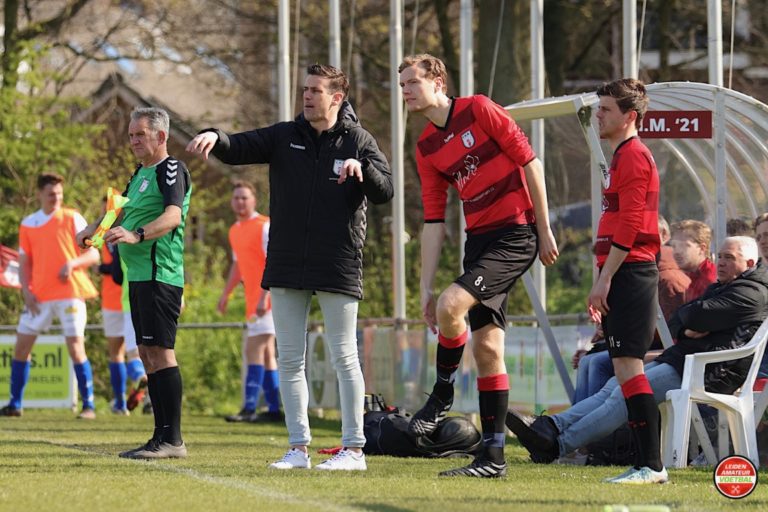 EMM’21 sluit prima seizoen af met een gelijkspel tegen kampioen FC Aalsmeer