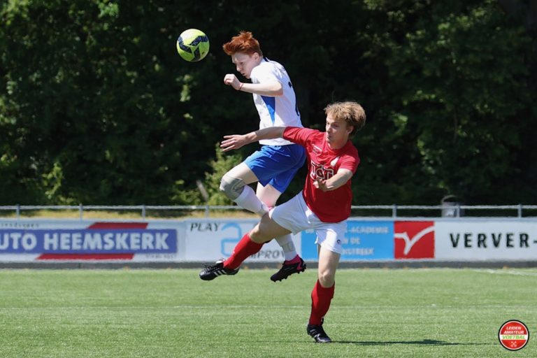 LSVV’70 legt Football Factory over de knie (plus nababbel +fotoreportage)