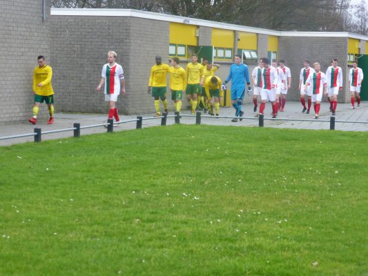 Terug in de tijd (21): FC Rijnland houdt Stompwijk’92 lang in de wedstrijd, maar wint toch